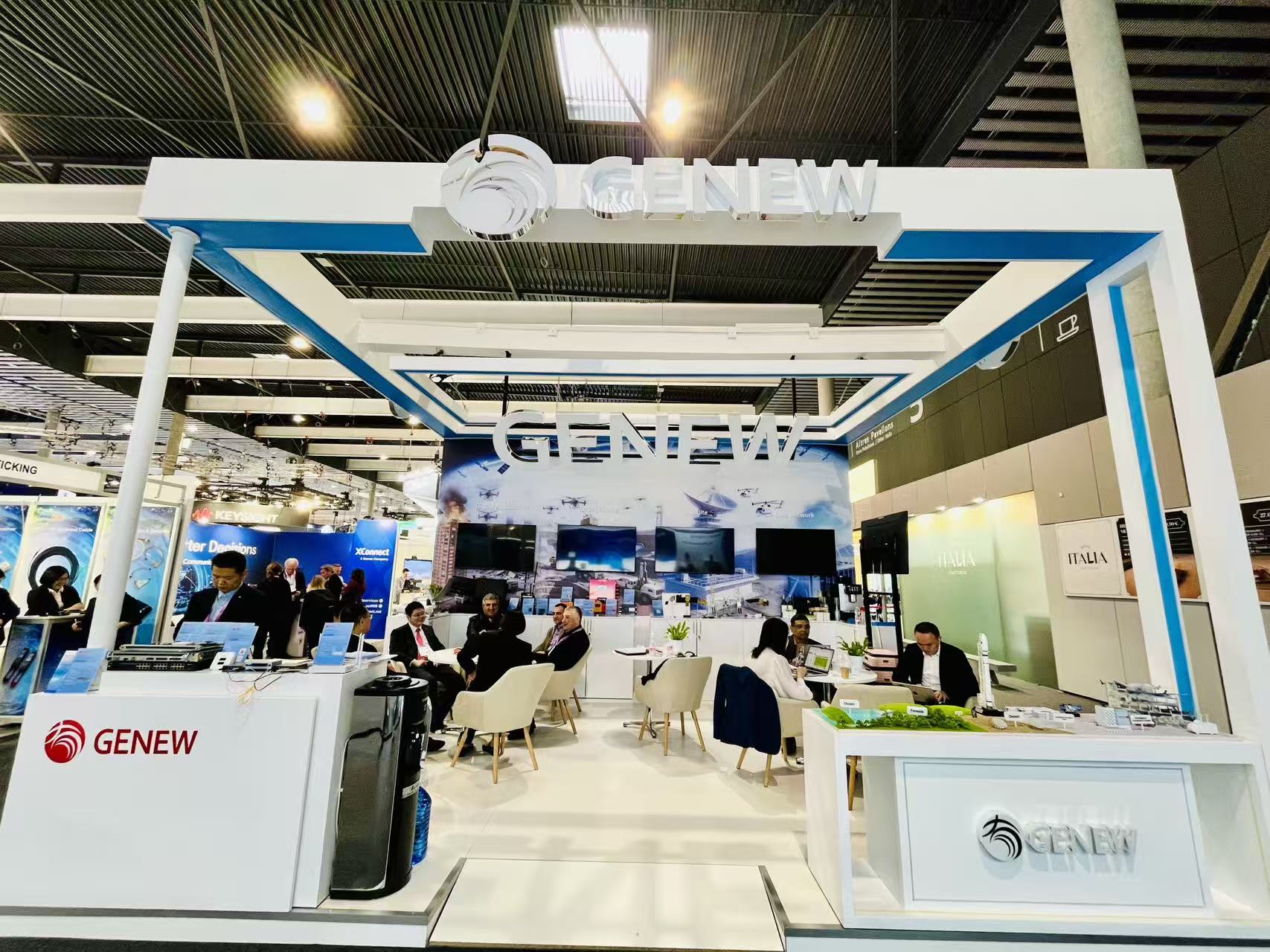 ee5b77cc21d626a1ca1698c5b167373e